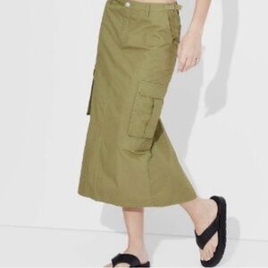 Wild Fable Women's Size Small Utility Cargo Midi Skirt Green